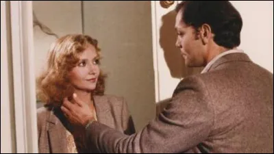 Patrick Dewaere se confronte à une pieuvre étrangère très dangereuse, se moquant des lois, avec tout au sommet un patron sans pitié qui n'hésite pas à utiliser des tueurs