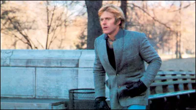 Quand la guerre fait rage au sein même des services de contre espionnage, il ne fait vraiment pas bon être le seul survivant d'un carnage