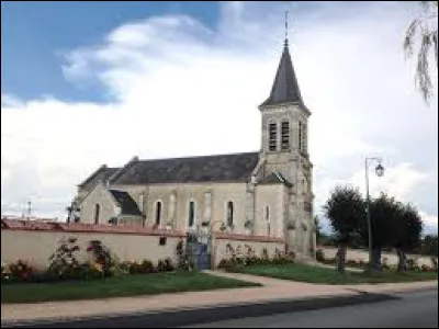 Nous partons maintenant dans le Centre-Val-de-Loire, à Beddes. Village de l'arrondissement de Saint-Amand-Montrond, traversé par la Sinaise, il se situe dans le département ...