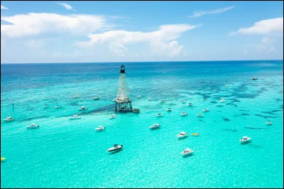 En langue anglaise, clé se dit key (prononcé ki). Pourquoi en Floride un archipel très connu au large de cet Etat est-il nommé "keys" (clés ) ?