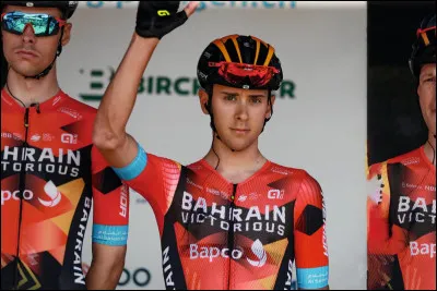 Quel est le prénom du coureur cycliste Tiberi ?