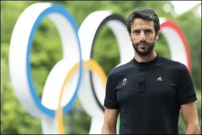 Quel était le sport de prédilection de Tony Estanguet, président du Comité dorganisation des JO ?