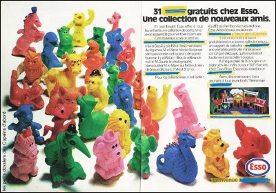 Début des années 70, pour un plein d’essence de 20 L chez Esso, on recevait une petite figurine en gomme caoutchouc et un village en carton à monter pour jouer avec les 31 personnages qui s’appelaient…