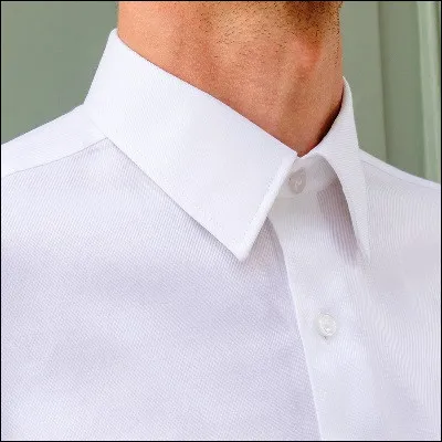 Quel os est considéré comme le plus solide du corps humain, même si son col est fragile ?