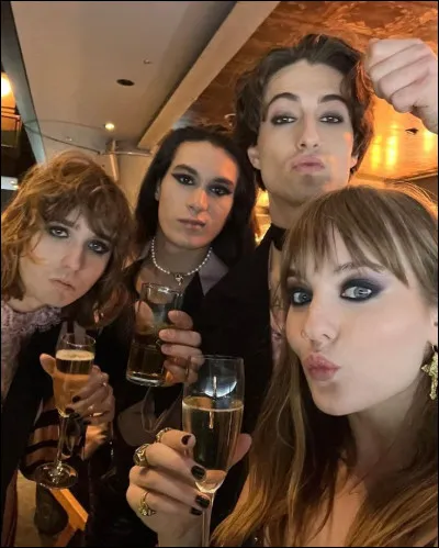 Maintenant, je te demande le titre de la 10e chanson.