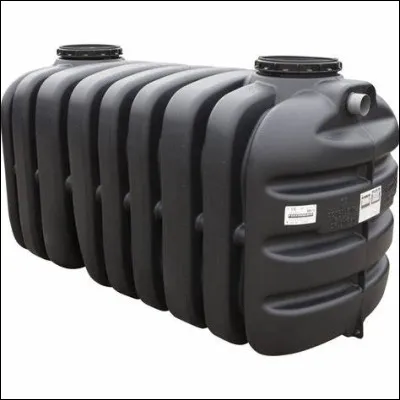 Quel est ce contenant, une cuve pour l'assainissement non collectif ?