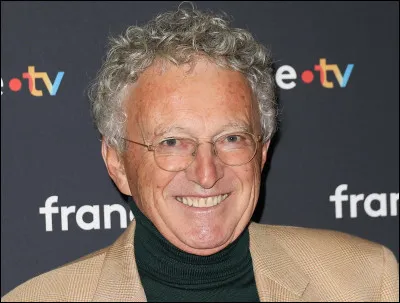 Comment s'appelle ce journaliste sportif ?