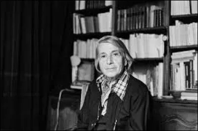 Qui y a-t-elle rencontré ?