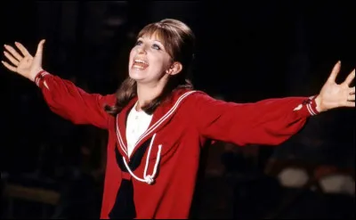 Barbra Streisand chante la vie de "seconde main" dans la "seconde avenue" à New-York de... ?