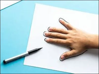 Quel est le produit qui sert à redessiner les contours du visage ?