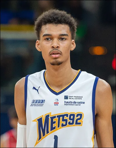 Quelle est la taille du basketteur français Victor Wembanyama ?