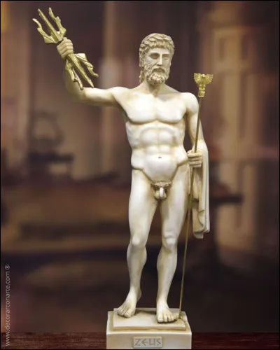 Quel est le plus fort des dieux grecs ?
