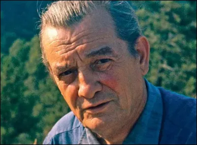 Qui est ce cinéaste, réalisateur du film ''César'' ?