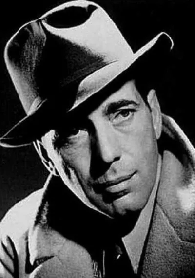 Qui est cet acteur américain, reconnaissable à la cicatrice au niveau de sa lèvre supérieure, suite d'une blessure pendant la Première Guerre mondiale ?