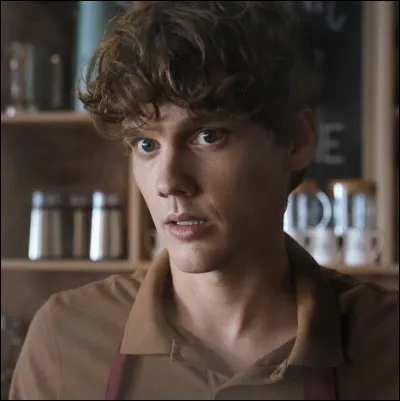 Qui a des pouvoirs dans la famille de Tyler ?