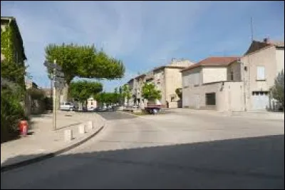 Je vous emmène à Saint-Paulet-de-Caisson. Commune de l'arrondissement de Nîmes, sur les bords de l'Ardèche, elle se situe dans le département ...