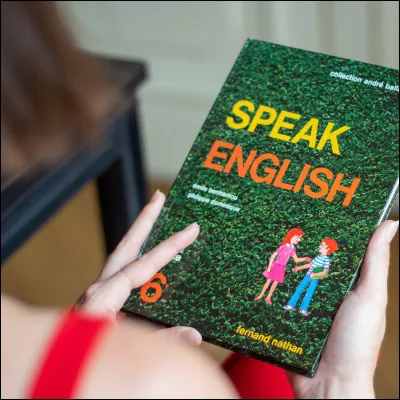 Let's make it more difficult ! ! ! ;-)
Comment dit-on "library" en français ?