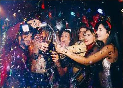 Complétez : Qui vole un uf, vole un