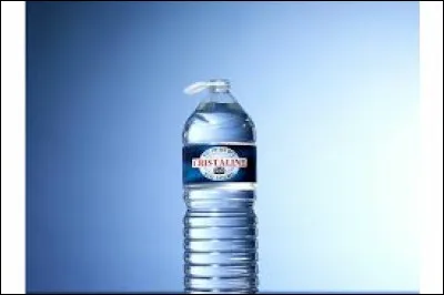 Le slogan " Ça coule de source !" correspond à la marque Cristaline.
