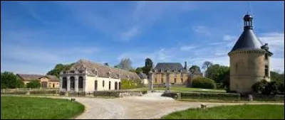 Je vous emmène maintenant à Courcival. Petit village de 88 habitants, dans l'arrondissement de Mamers, traversé par l'Orne saosnoise, il se situe dans le département ...