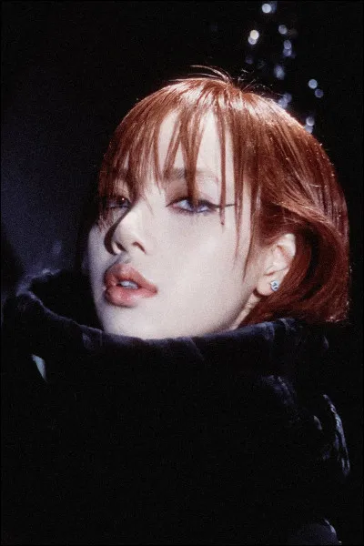 Lisa est avec quel label ?