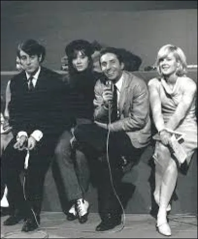 Quelle émission de variétés pour la jeunesse était animée par Albert Raisner ?