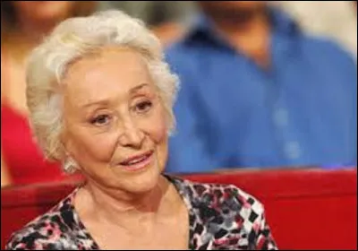 Journaliste et écrivaine, Menie Grégoire est née le 15 août 1919 à Cholet et est morte le 16 août 2014 à Tours. Elle est surtout connue pour son émission radiophonique ''Allô Menie'' qu'elle présenta de 1967 à 1982. Sur quelle station ?