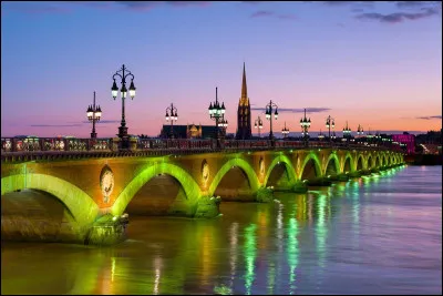 On connait Lutèce et Lugdunum. Mais comment les Romains nommaient-ils Bordeaux ?