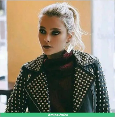 Quelle est la réaction d'Ambre, quand elle a perdu ?