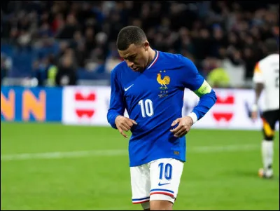 Parmi les joueurs sélectionnés, le nom de Kylian Mbappé, le capitaine, est bien sûr une évidence pour tout le monde. D'ailleurs, la superstar française a marqué combien de buts dans un Euro ?