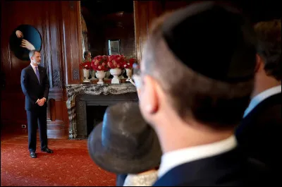 Juin 2015 > Le Congrès espagnol adopte à lunanimité une loi permettant aux descendants des Juifs chassés par les rois catholiques en 1492... [Complétez !]