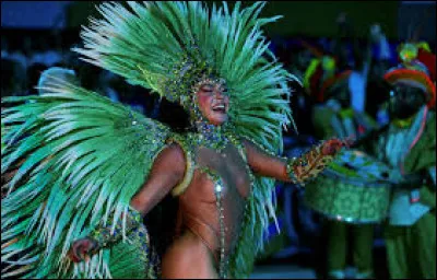 Km 127,3 : Monte Castello. Du 25 novembre 1944 au 21 février 1945, se sont affrontées les troupes alliées et les troupes allemandes. 
Quelle était la nationalité des belligérants du corps expéditionnaire entrant dans la guerre terrestre en Europe ?