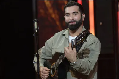 Ces paroles sont celles de la chanson "..." et de la chanson "..." : "Tu as dans les yeux, le sud et le feu / Je t'ai dans la peau / C'est une façon de voir la vie / Un peuple plus grand qu'un pays ".