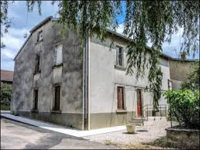 Petit village Haut-Saônois de 53 habitants, Montcourt se situe en région ...