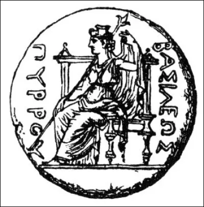 Quand Aphrodite arriva à l'Olympe, qui la consola en soignant ses blessures ?