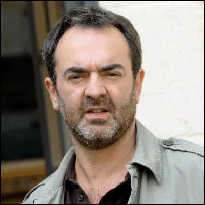 Dans quelle série humoristique courte Bruno Solo joue-t-il un délégué syndical ?