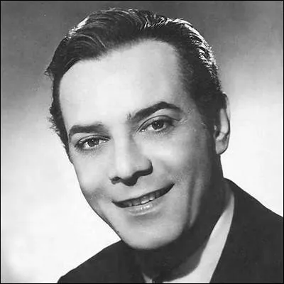 Qui est ce chanteur, interprète du titre ''Vive le camping'' ?