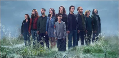 Dans cette série, des personnes disparues reviennent subitement parmi la population. Quelle est-elle ?