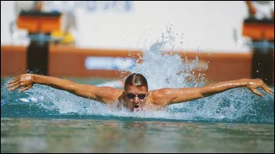 Quel champion de natation était surnommé "L'Albatros" ?