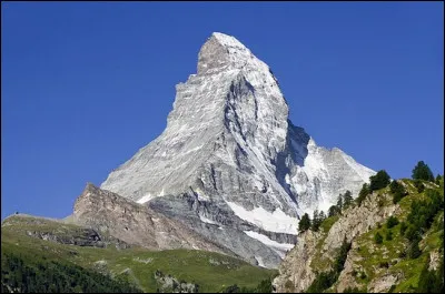 Quel est le nom de cette montagne située en Suisse ?