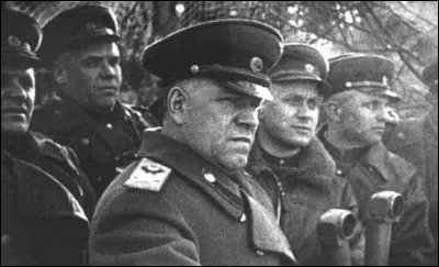 Quel est l'objectif de l'opération Bagration, grande offensive lancée le 22 juin par l'armée rouge ?