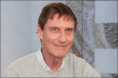 Qui est cinéaste britannique, réalisateur du film ''La Cité de la joie'' ?