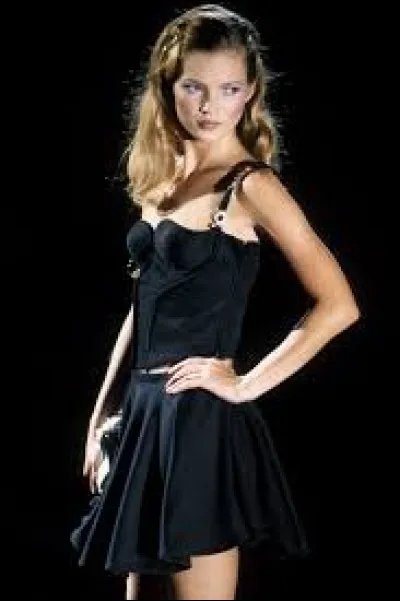 Quel surnom a-t-on donné à Kate Moss ?