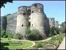 Appel aussi 'chteau du roi Ren', il s'agit d'une forteresse mdivale. On peut y voir la tapisserie de l'Apocalypse, clbre tenture du Moyen-Age. En Maine-et-Loire, c'est le chteau ...
