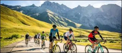 Sport - Sur combien de semaines le Tour de France se déroule-t-il ?