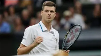 Quelle est la nationalité de Hubert Hurkacz ?