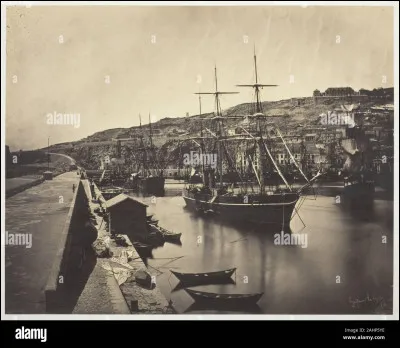 Dans quel département se situe la ville de Sète ?