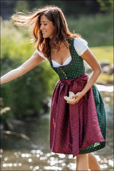 Comment s'appelle cette tenue traditionnelle allemande ?