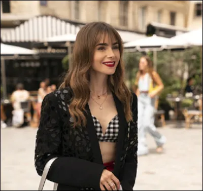 Complétez le titre de la série télévisée en 3 saisons, créée par Darren Star. ''Emily in....''.