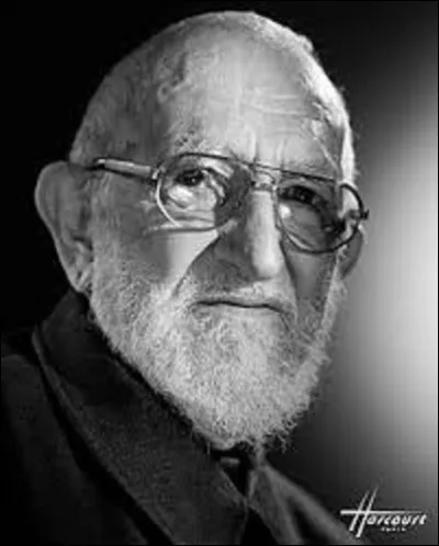 1er février. ''Mes amis au secours'', sur Radio Luxembourg, Henri Grouès, dit l'abbé Pierre, alerte sur le sort de milliers de sans-abri aux prises avec un hiver particulièrement rigoureux. Son appel à la solidarité, rencontre un formidable écho : 500 millions de francs sont récoltés en quelques jours. Avant ou après 1955 ?